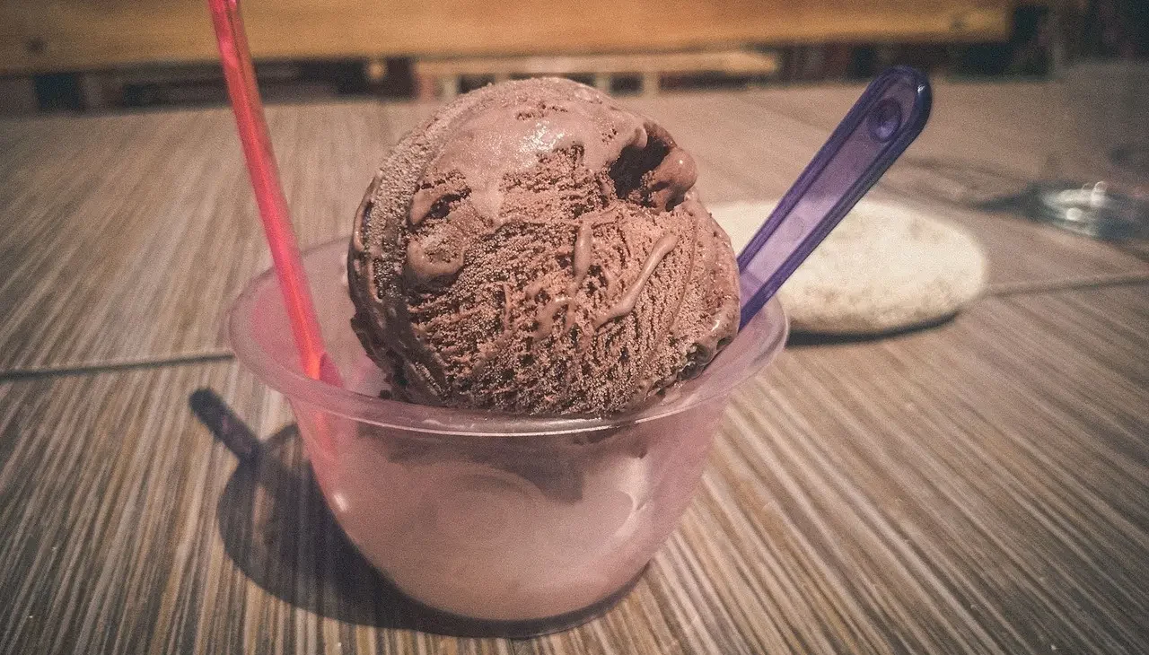 Sorvete Caseiro de Chocolate Cremoso