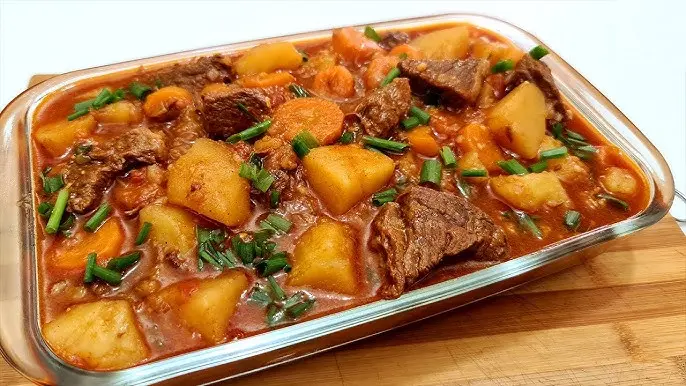 Carne de Panela com Batata e Cenoura
