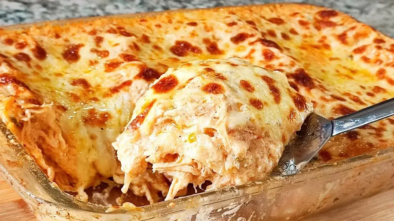 Fiz essa Lasanha de Frango Cremosa e parecia prato de festa em plena quarta-feira