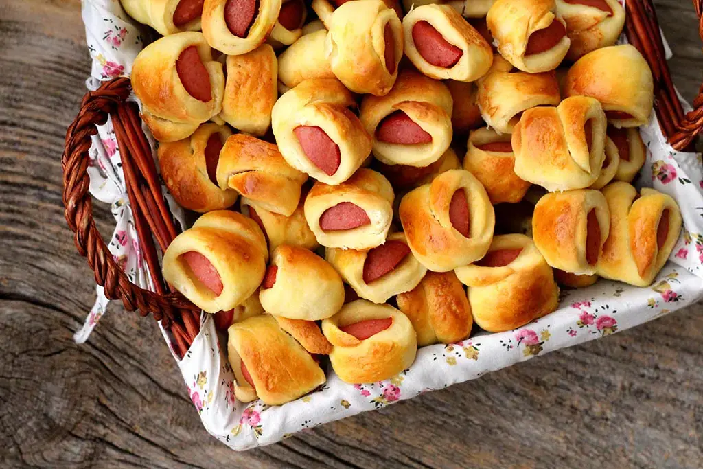 Fiz Enroladinho de Salsicha e parecia aquela festa de criança feita pelas tias