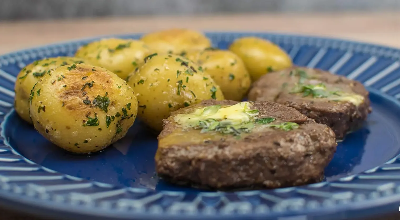 Bife ao molho de alho