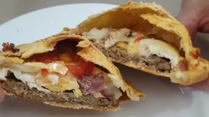 Fiz esse Pastel de Hambúrguer e virou o lanche mais pedido aqui em casa