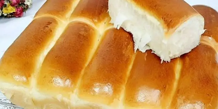 Esse é o "Pão Mais Fofo do Mundo", que parece uma nuvem saindo do forno