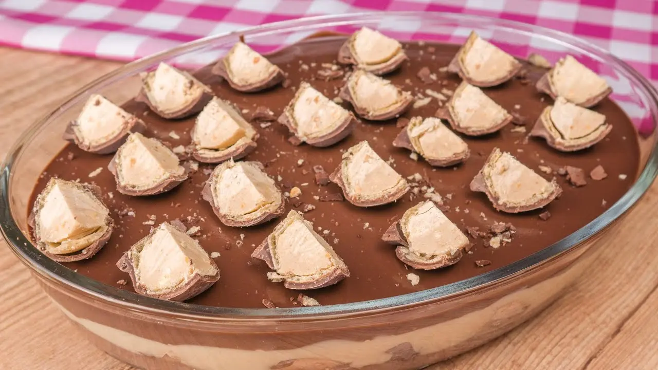 Fiz esse Pavê de Bombom Sonho de Valsa e até quem não gosta de doce repetiu